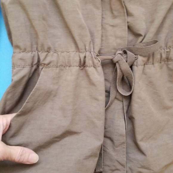 LOFT Spring/Fall Jacket. - Picture 5 of 7